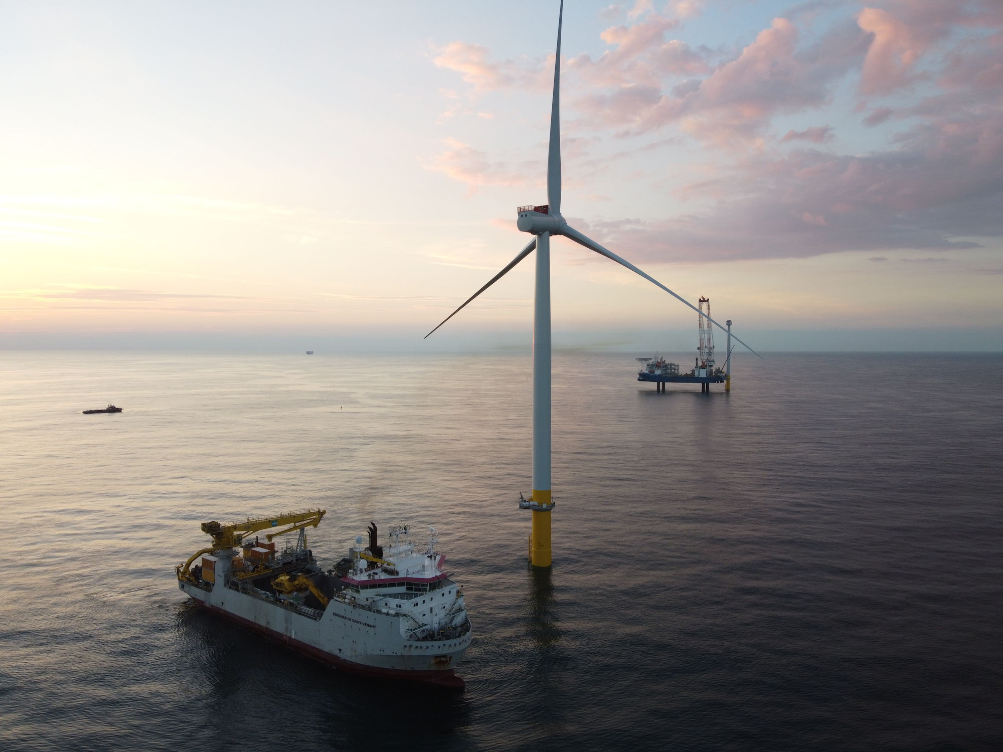 Transport & installatie 2 offshore windturbines