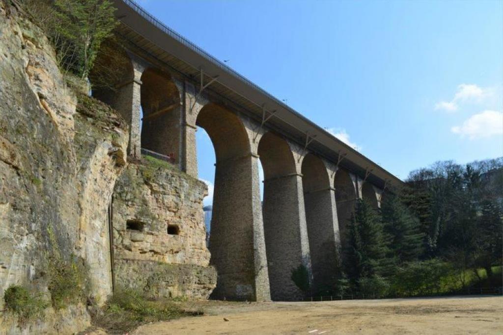 Jan De Nul verbreedt historische brug in hartje Luxemburg stad